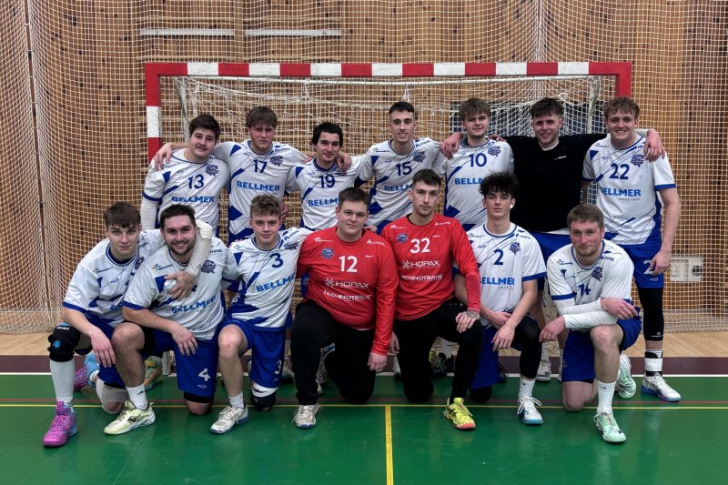 Junioři ovládli domácí turnaj